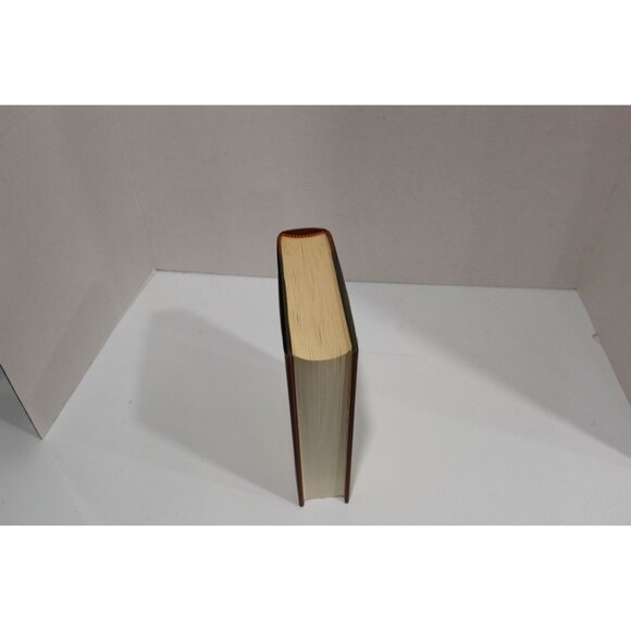 "English Bread and Yeast Cookery" by Elizabeth David 1994 Edition Hardcover - Picture 4 of 5